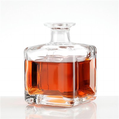 Премиум стаклена боца вискија